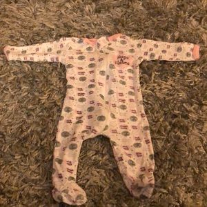 Infant onesie with footies